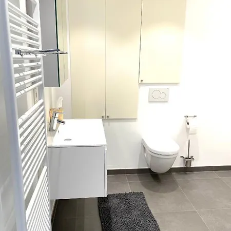 Chaff * Οστένδη